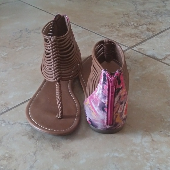 Brash Brown and Pink Sandals Size 7.5 - Picture 7 of 7